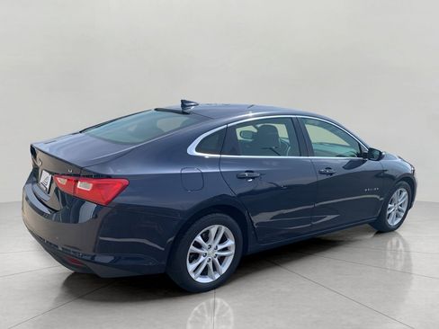 Used 2018 Chevrolet Malibu LT w/ LPO, Convenience Package 2 FWD image 8