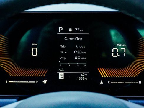 Used 2025 Kia K5 GT image 28