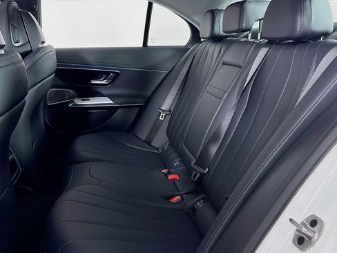 New 2026 Mercedes-Benz E 350 4MATIC Sedan image 7