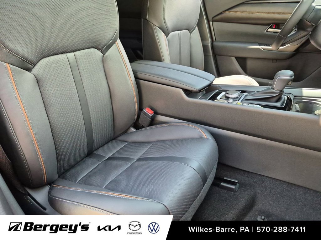 Used 2026 MAZDA CX-50 AWD 2.5 Hybrid w/ Cargo Package image 26