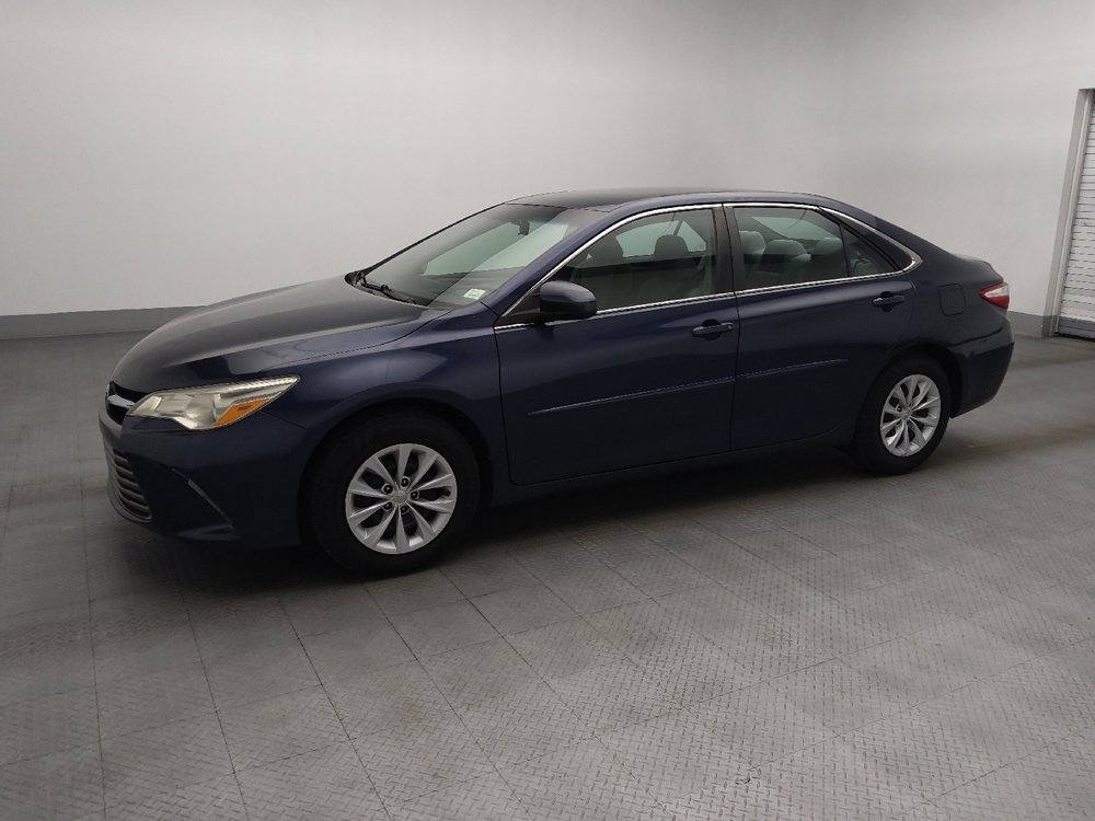 Used 2016 Toyota Camry LE FWD image 2