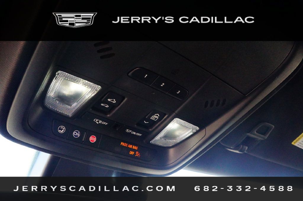Used 2023 Cadillac XT4 Sport FWD image 16