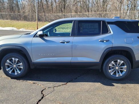 New 2026 Chevrolet Equinox LT w/ Convenience Package II image 7