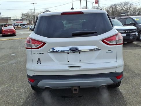 Used 2015 Ford Escape SE w/ SE Chrome Package image 6