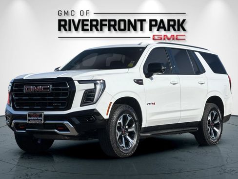 Used 2026 GMC Yukon AT4 image 7
