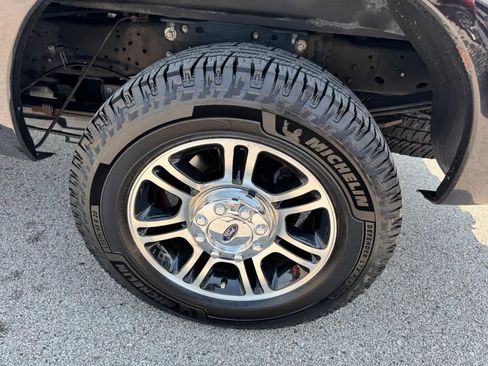 Used 2014 Ford F250 Platinum AWD/4WD image 6
