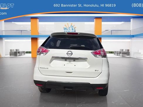 Used 2016 Nissan Rogue SV w/ SV Premium Package FWD image 12