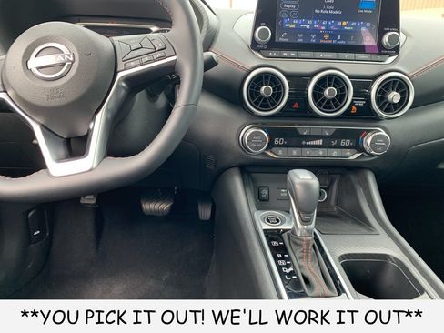 Used 2025 Nissan Sentra SR FWD image 25