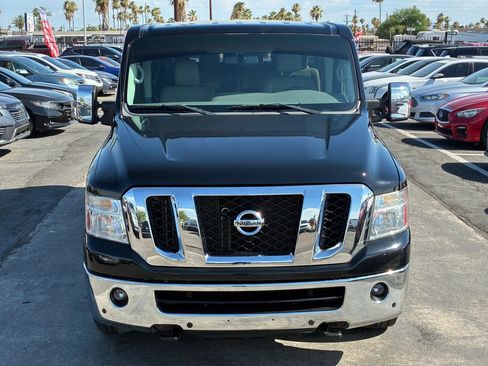Used 2018 Nissan NV 3500 SL RWD image 14