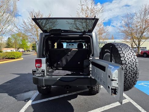 Used 2011 Jeep Wrangler Sport image 30