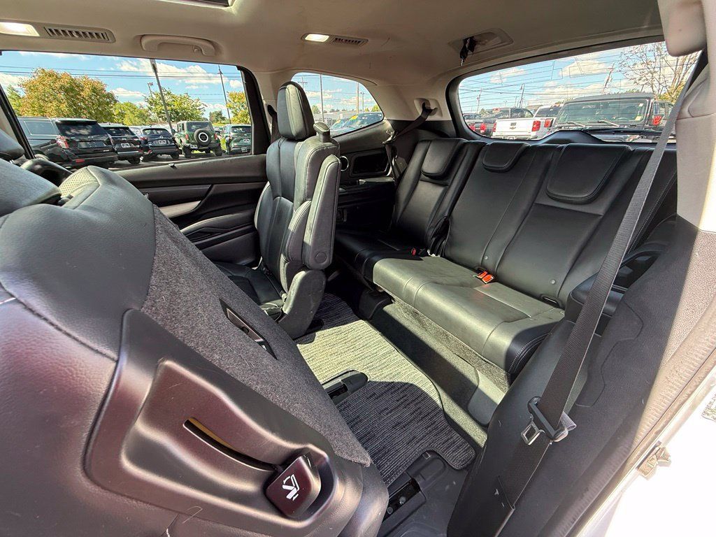 Used 2020 Subaru Ascent Limited w/ Technology Package AWD/4WD image 15