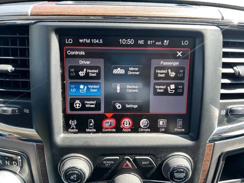 Used 2017 RAM 1500 Laramie RWD image 20