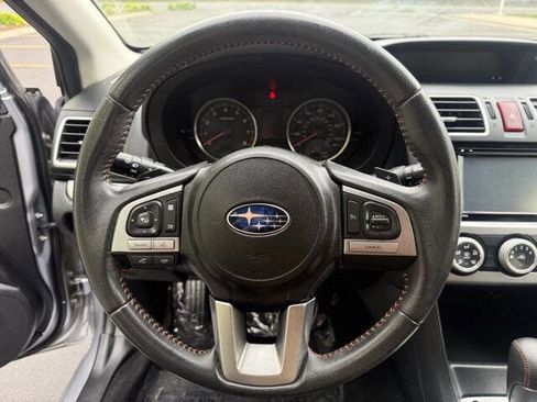 Used 2016 Subaru Crosstrek 2.0i Premium w/ Moonroof Package AWD/4WD image 13