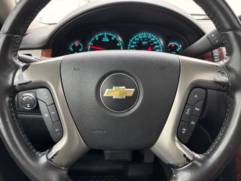 Used 2012 Chevrolet Avalanche LT AWD/4WD image 20