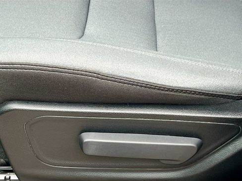 Used 2023 RAM 1500 Big Horn AWD/4WD image 19