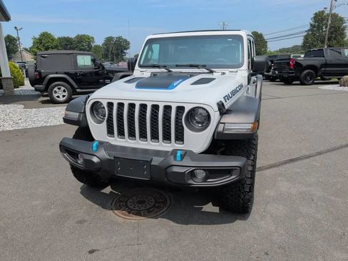 Used 2023 Jeep Wrangler Unlimited Rubicon 4xe w/ Cold Weather Group AWD/4WD image 23