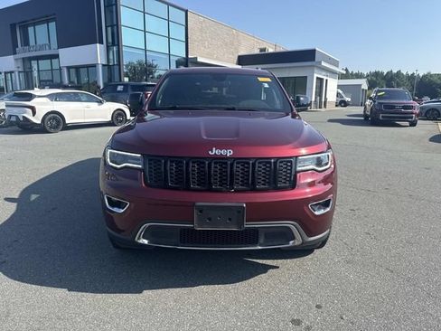 Used 2019 Jeep Grand Cherokee Limited w/ Luxury Group II AWD/4WD image 2