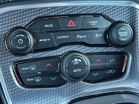 Used 2019 Dodge Challenger SRT Hellcat image 31