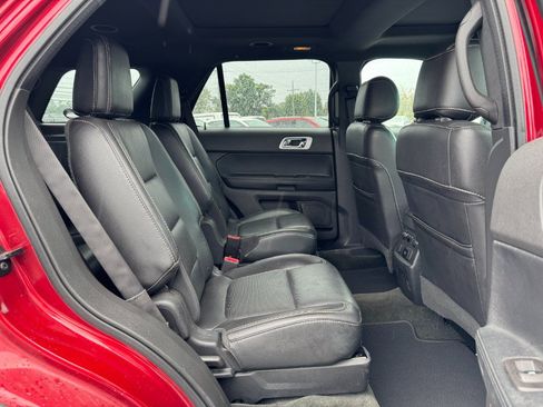 Used 2014 Ford Explorer Sport w/ Equipment Group 401A AWD/4WD image 19