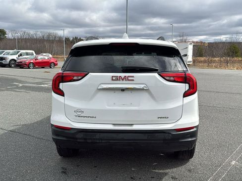 Used 2020 GMC Terrain SLE w/ Driver Convenience Package image 8