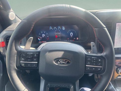 Used 2025 Ford F150 Raptor AWD/4WD image 37