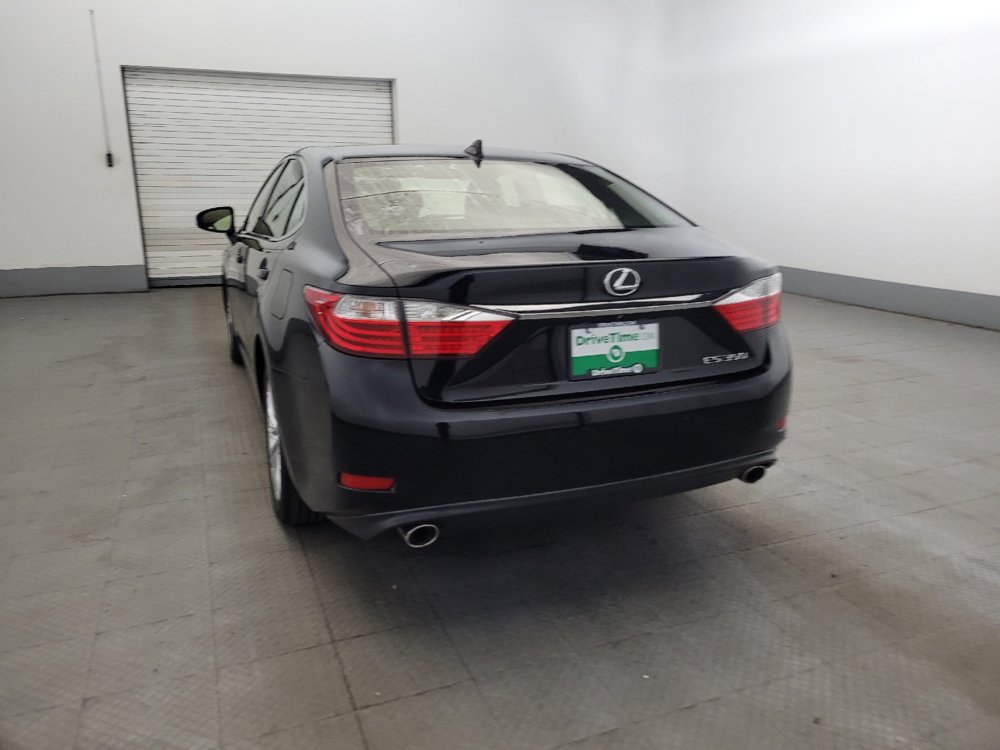 Used 2015 Lexus ES 350 w/ Luxury Package FWD image 6