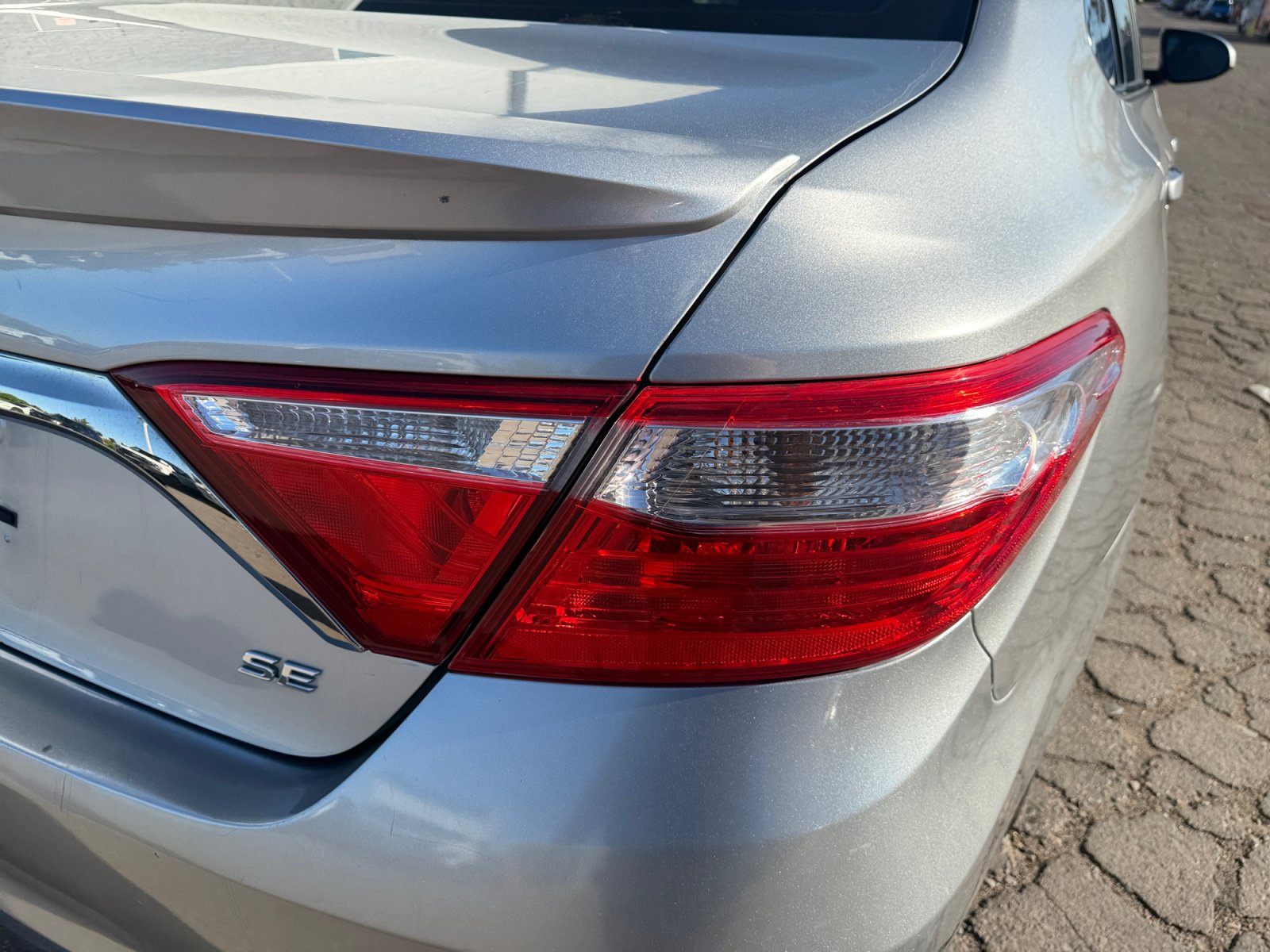 Used 2017 Toyota Camry SE FWD image 29