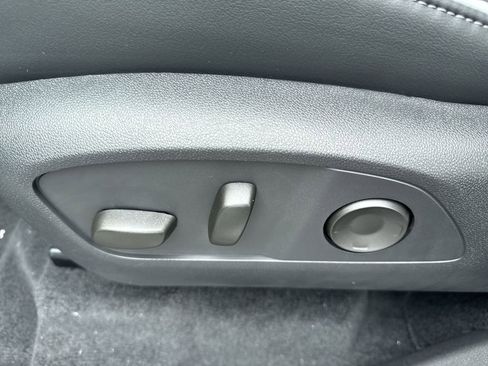 New 2026 Buick Enclave Sport Touring w/ Power Package FWD image 18