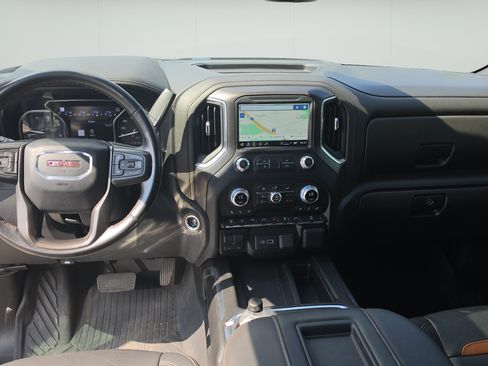 Used 2022 GMC Sierra 2500 AT4 w/ AT4 Premium Plus Package AWD/4WD image 23