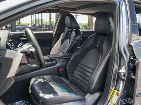 Used 2019 Toyota Avalon XSE FWD image 12