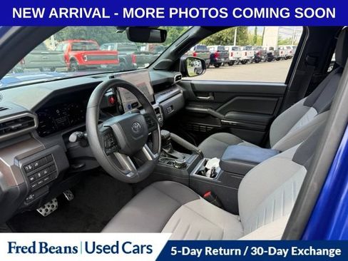Used 2024 Toyota Tacoma TRD Sport w/ TRD Sport Upgrade Package AWD/4WD image 11