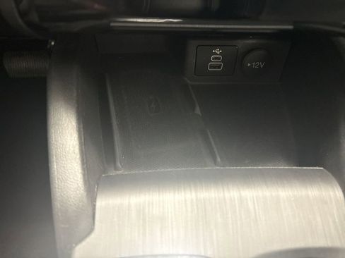 Used 2025 Ford Escape Platinum image 64