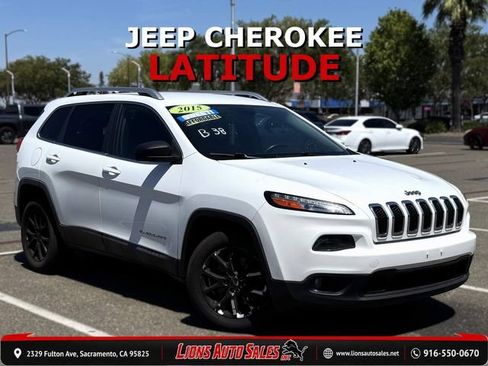 Used 2015 Jeep Cherokee Latitude FWD image 1