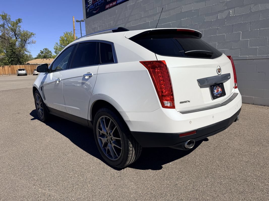 Used 2015 Cadillac SRX Premium w/ Driver Assist Package FWD image 5