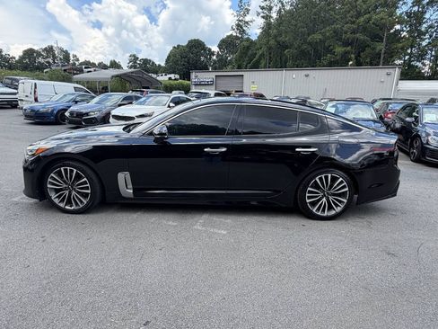 Used 2018 Kia Stinger Premium RWD image 8