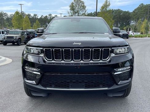 New 2025 Jeep Grand Cherokee Limited w/ Luxury Tech Group II image 38