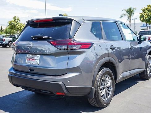 New 2026 Nissan Rogue S image 7