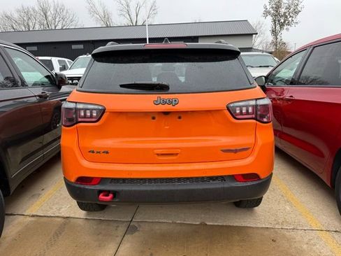 New 2026 Jeep Compass Trailhawk w/ Sun, Sound & Navigation Group image 12