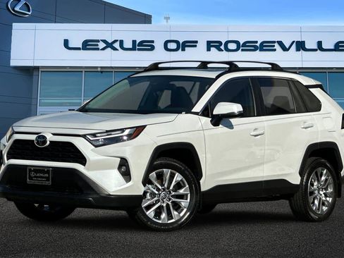 Used 2024 Toyota RAV4 XLE Premium image 1