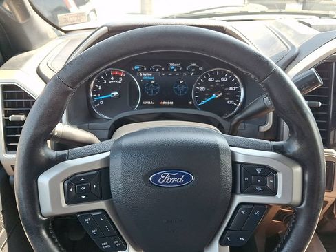 Used 2022 Ford F350 Lariat w/ Lariat Ultimate Package AWD/4WD image 19