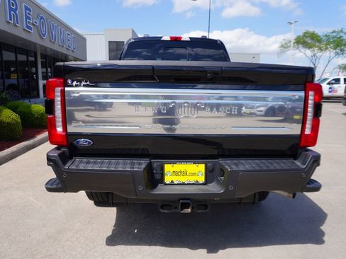 Certified 2024 Ford F250 King Ranch w/ FX4 Off-Road Package image 9