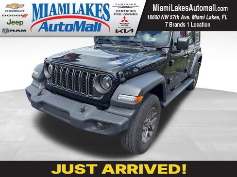 Used 2024 Jeep Wrangler Sport S image 1
