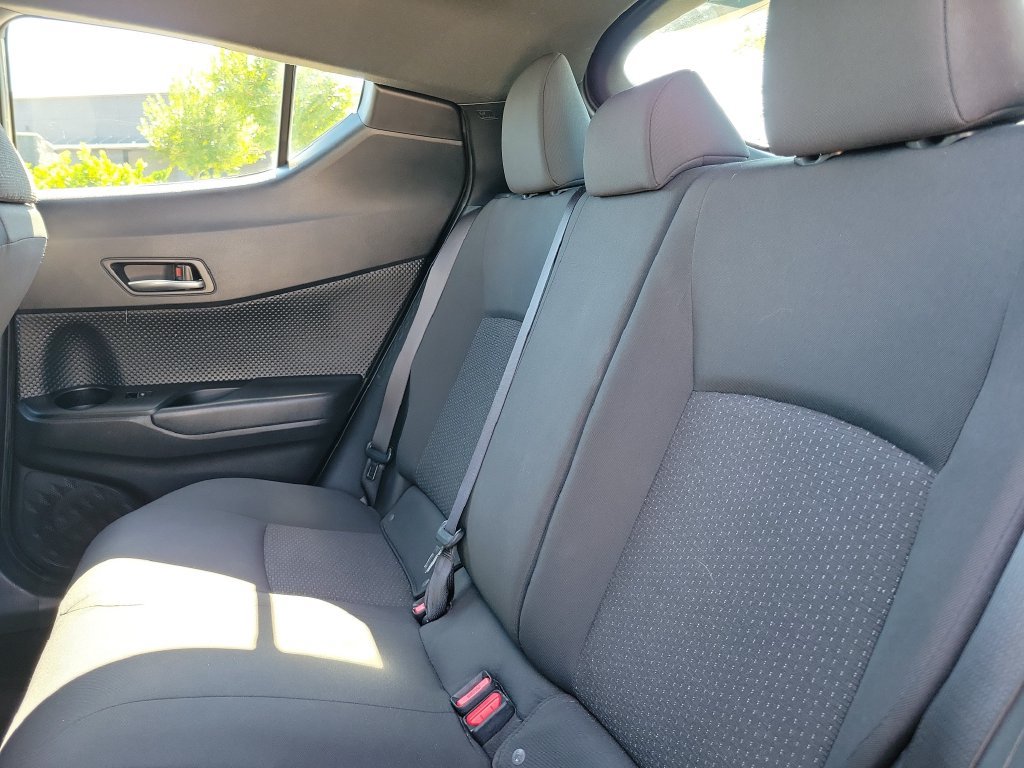 Used 2018 Toyota C-HR XLE FWD image 10
