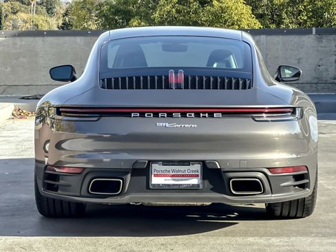 Used 2022 Porsche 911 Carrera image 7