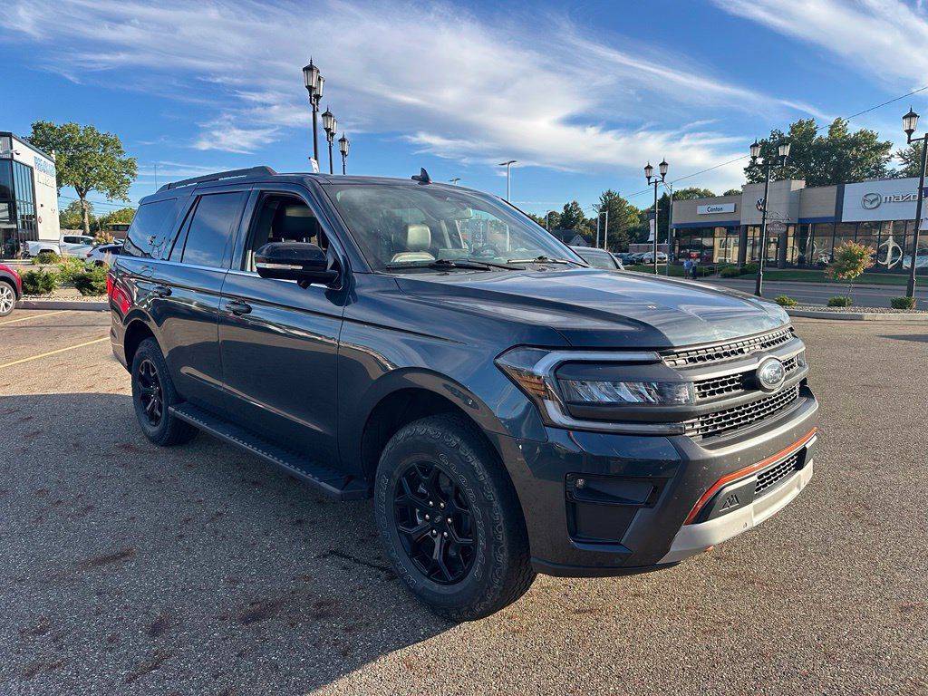 Used 2022 Ford Expedition Timberline AWD/4WD image 3
