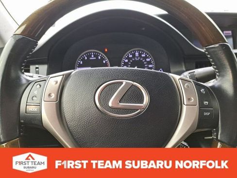 Used 2013 Lexus ES 350 w/ Premium Pkg image 12