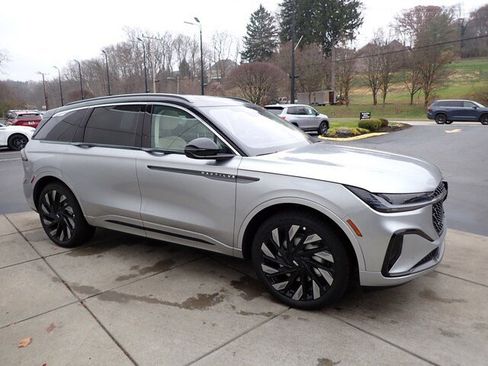New 2026 Lincoln Nautilus Black Label w/ Jet Appearance Package image 29