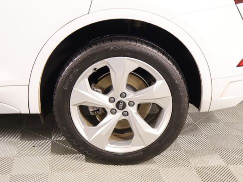 Used 2023 Audi Q5 2.0T Premium Plus AWD/4WD image 19