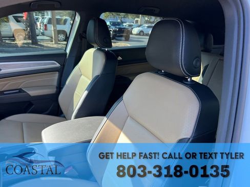 Used 2021 Volkswagen Atlas Cross Sport SE image 14