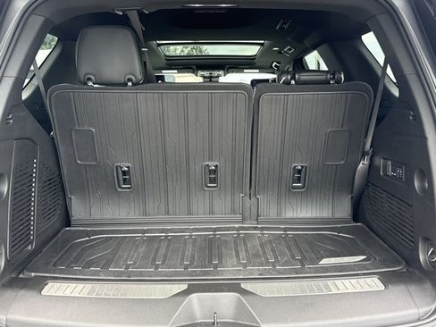 Used 2025 GMC Yukon AT4 Ultimate w/ LPO, Floor Liner Package AWD/4WD image 14
